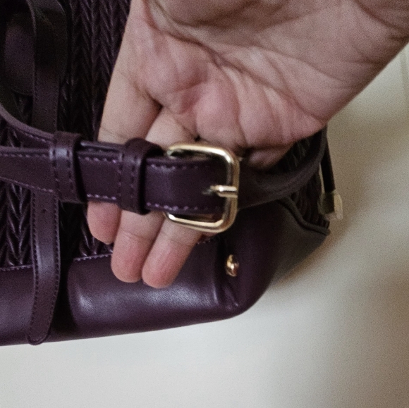 New ! Medium-sized purple handbag adorned with white pearls - Picture 4 of 10